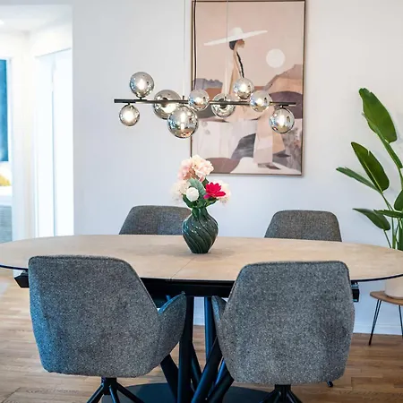 Luniq - Grand Marienborn - Terrasse - Parken Apartment *