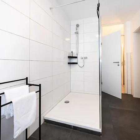 Luniq - Grand Marienborn - Terrasse - Parken Apartment *