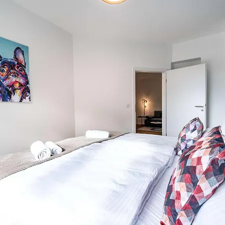 Luniq - Grand Marienborn - Terrasse - Parken Apartment *
